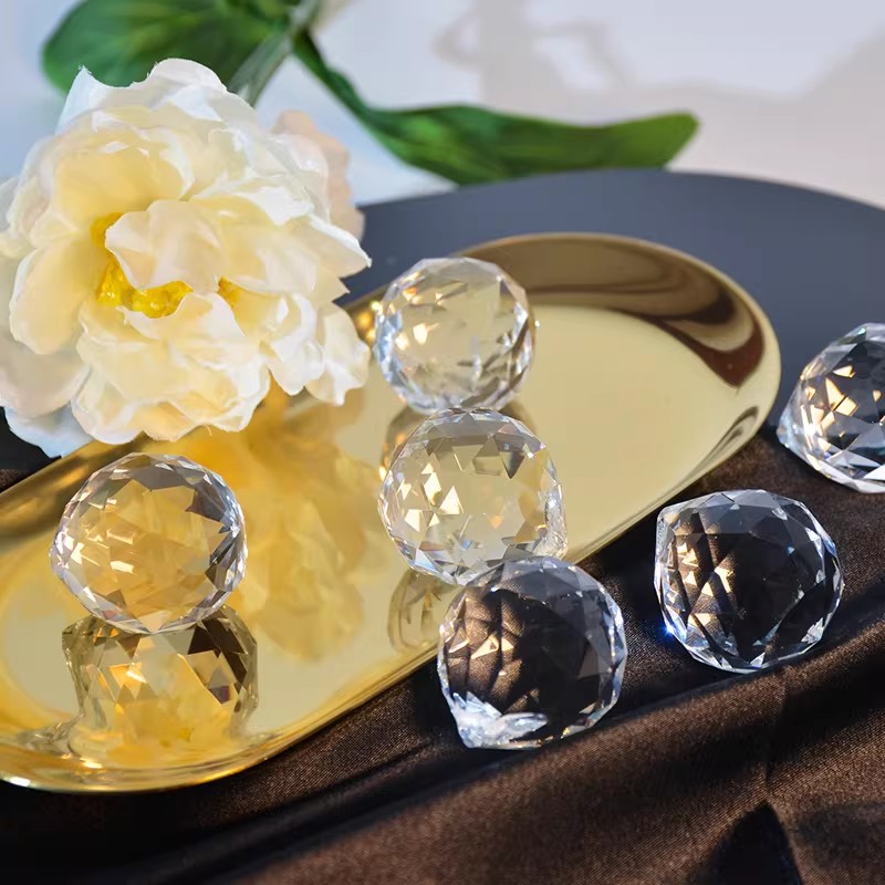 Кристальный шар-призма, ловец  – обзор и цена Crystal Ball Decor